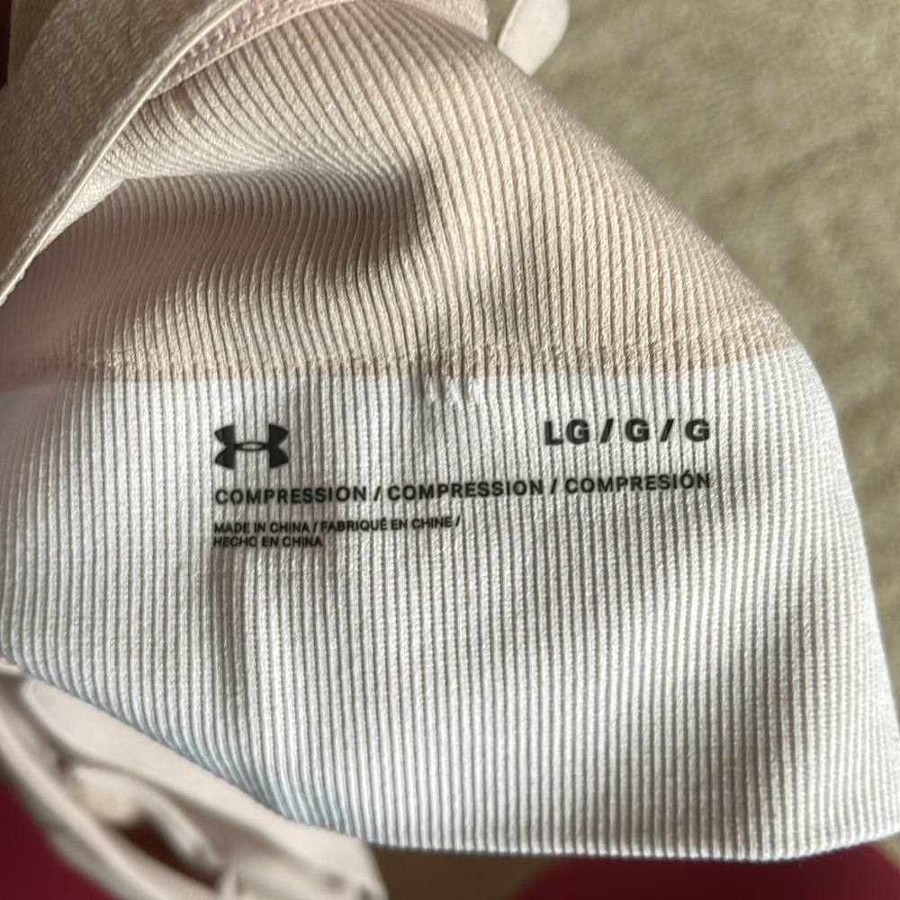 Under Armour padded bra sz L - Picture 5 of 6